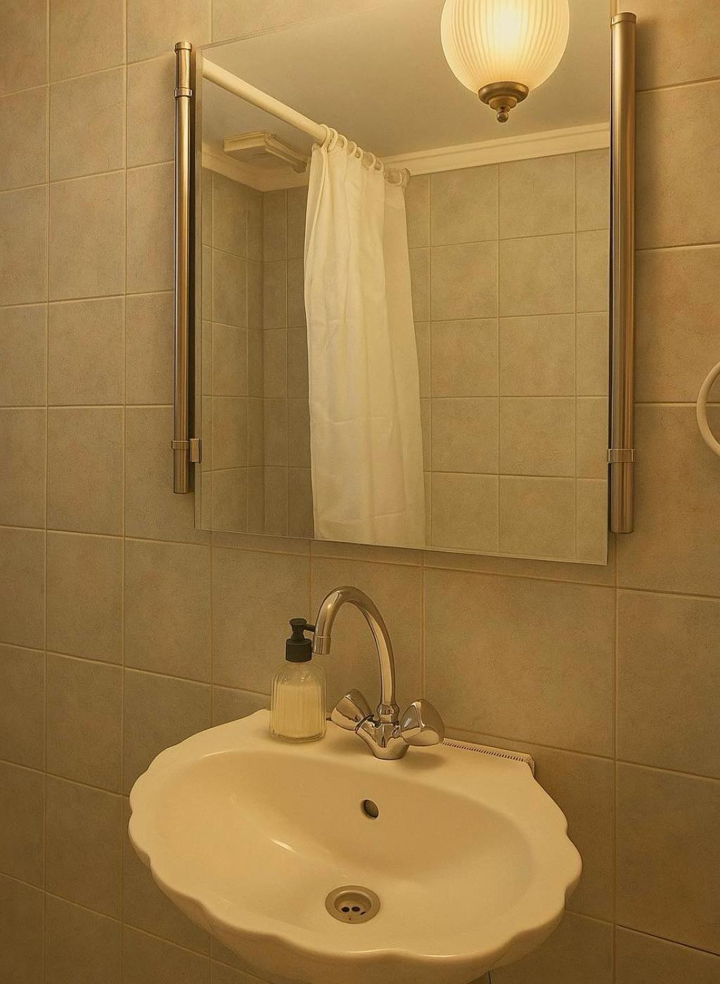 Στούντιο Κέντρου Άνω Πόλης Πάτρας Apartment Exterior photo