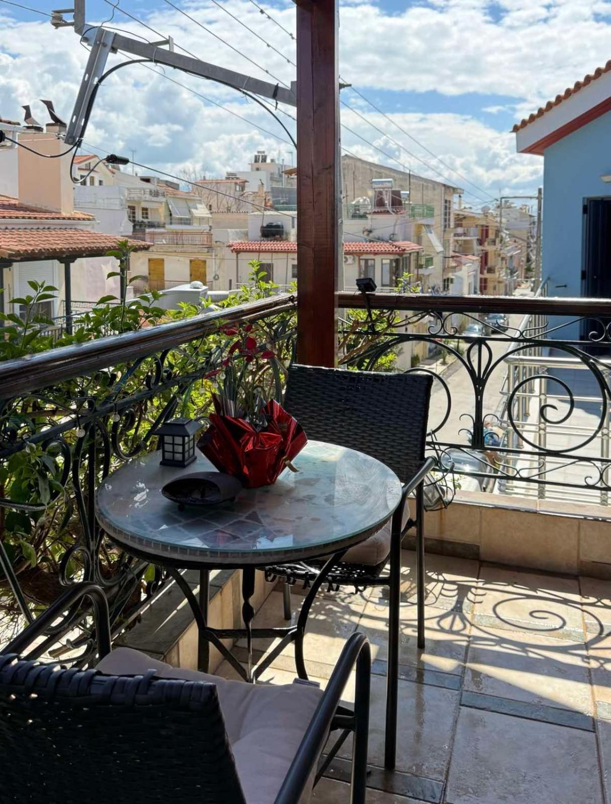 Στούντιο Κέντρου Άνω Πόλης Πάτρας Apartment Exterior photo
